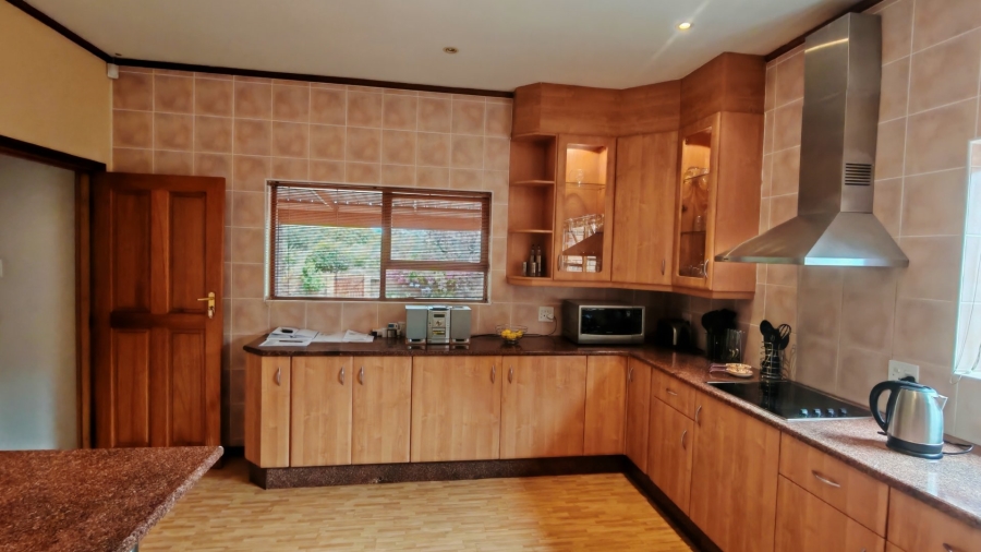 2 Bedroom Property for Sale in Reebok Western Cape